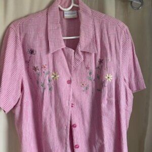 Alfred Dunner Gingham button down shirt Pink/white Gingham
